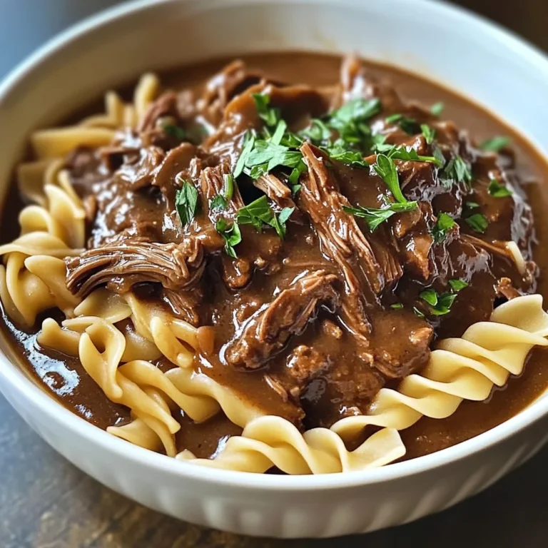 Slow Cooker Beef & Noodles